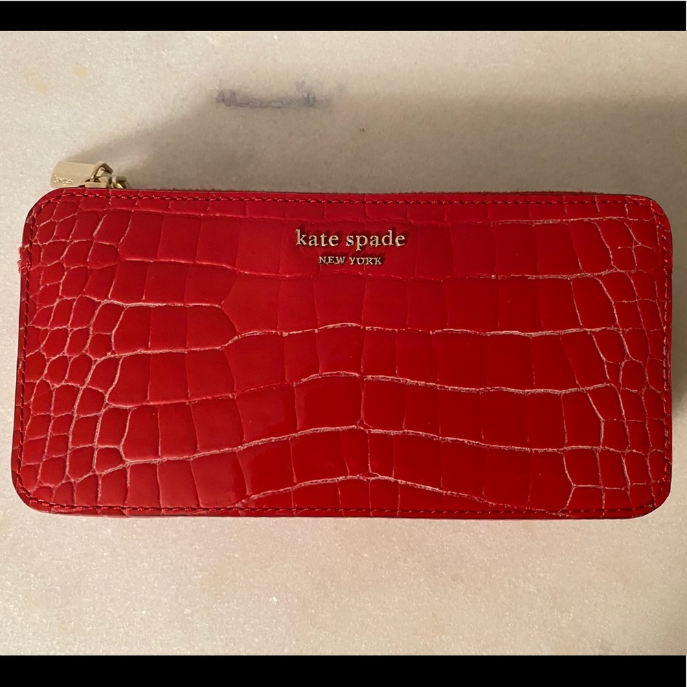 NWOT Kate Spade Croc Embossed Red Large Wallet